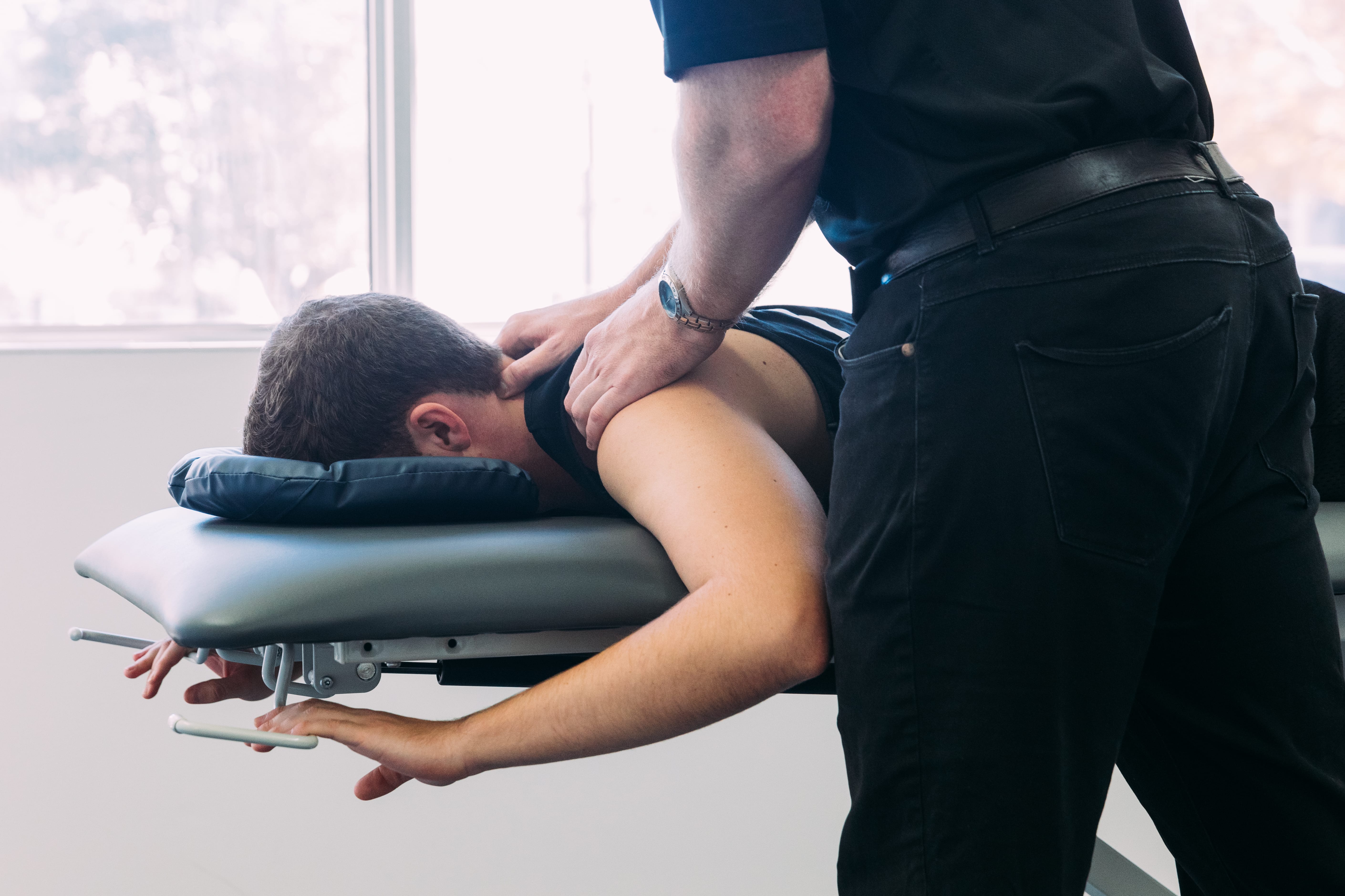 neck pain treatment with physio